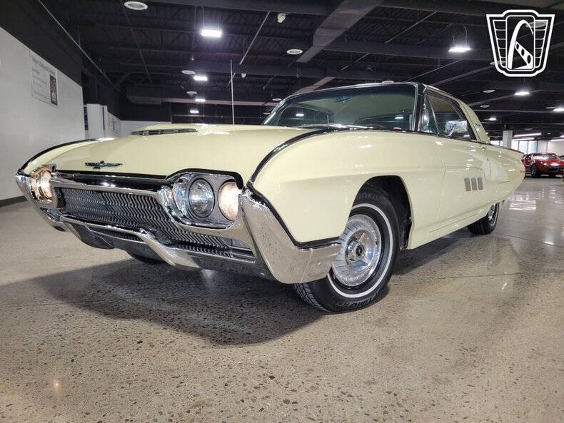 1963 Ford Thunderbird