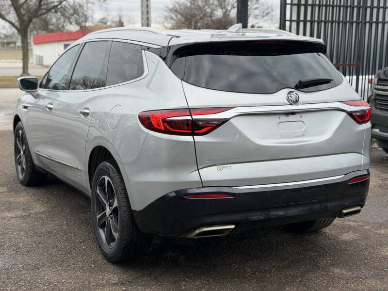 2020 Buick Enclave Essence