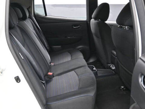 2023 Nissan LEAF S