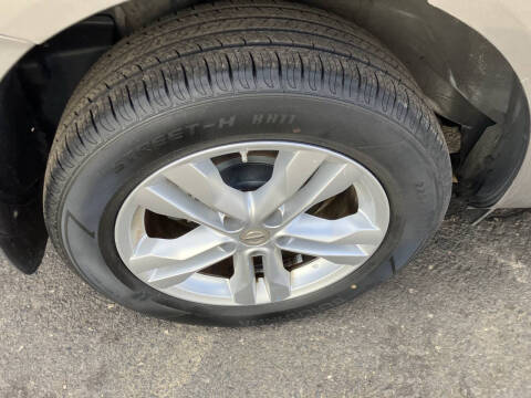 2013 Nissan Rogue SV