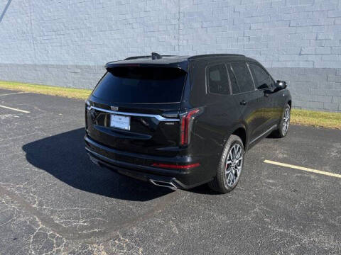 2025 Cadillac XT6 Sport