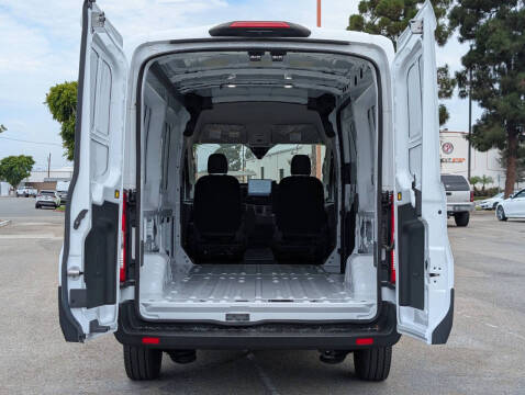 2023 Ford E-Transit