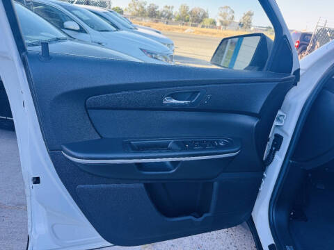 2011 GMC Acadia SLE