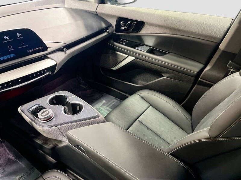 2025 Cadillac OPTIQ Sport 2