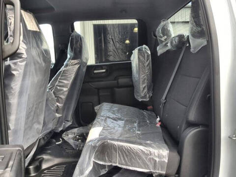 2025 Chevrolet Silverado 3500HD CC Work Truck