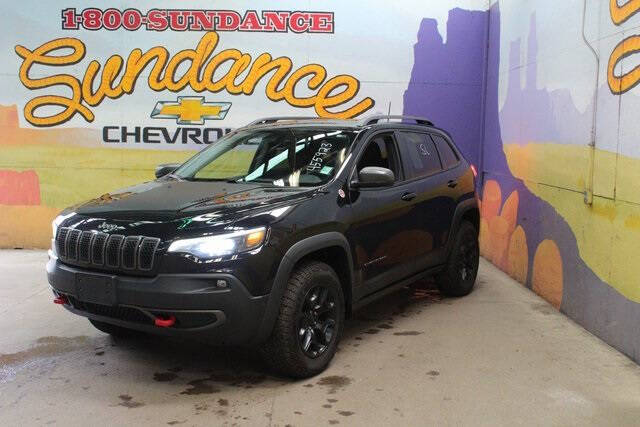 Used 2019 Jeep Cherokee Trailhawk Elite with VIN 1C4PJMBN9KD455923 for sale in Grand Ledge, MI
