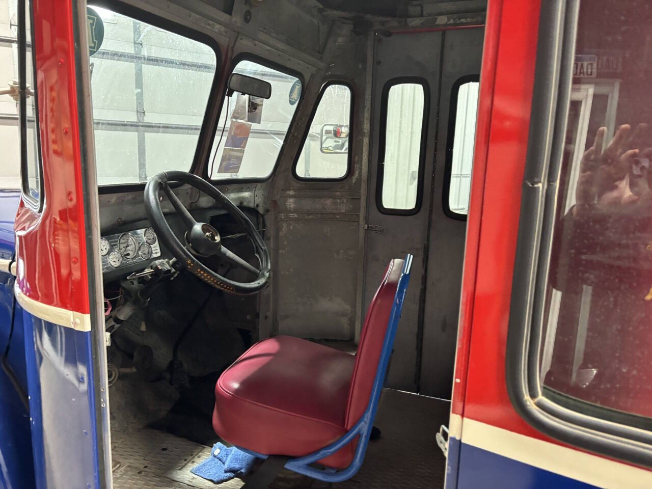1947 Ford Van 16