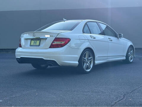 2014 Mercedes-Benz C-Class