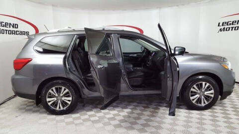 2018 Nissan Pathfinder SL