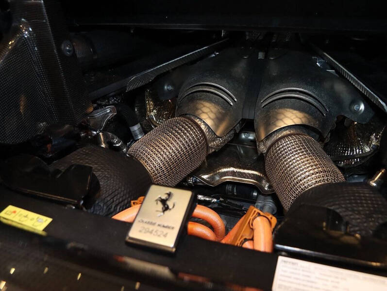 2023 Ferrari 296 GTS