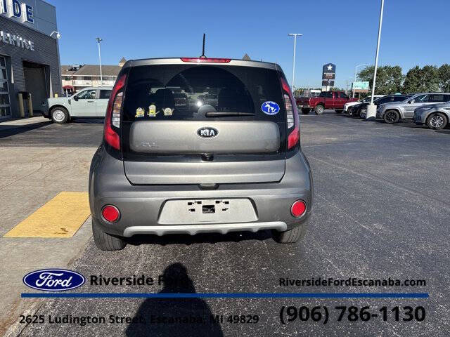 2019 Kia Soul +