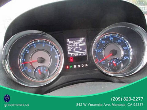 2014 Chrysler Town and Country Touring