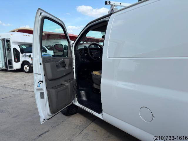 2016 Chevrolet Express 2500