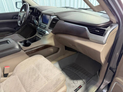 2018 Chevrolet Suburban LS