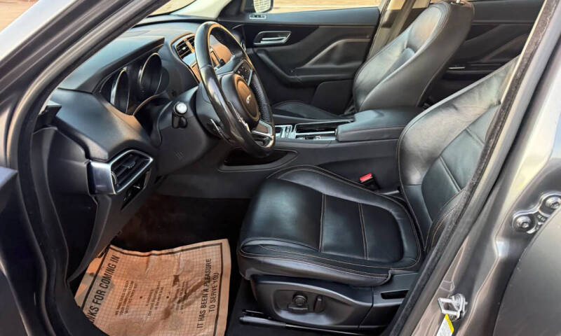 2018 Jaguar F-PACE 25t Prestige