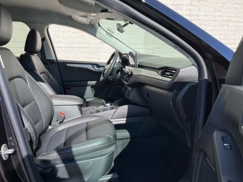 2021 Ford Escape SEL