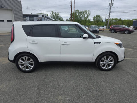 2016 Kia Soul +