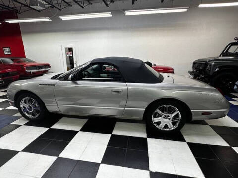 2004 Ford Thunderbird Deluxe