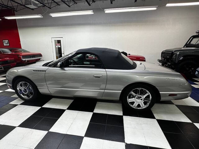 2004 Ford Thunderbird Deluxe