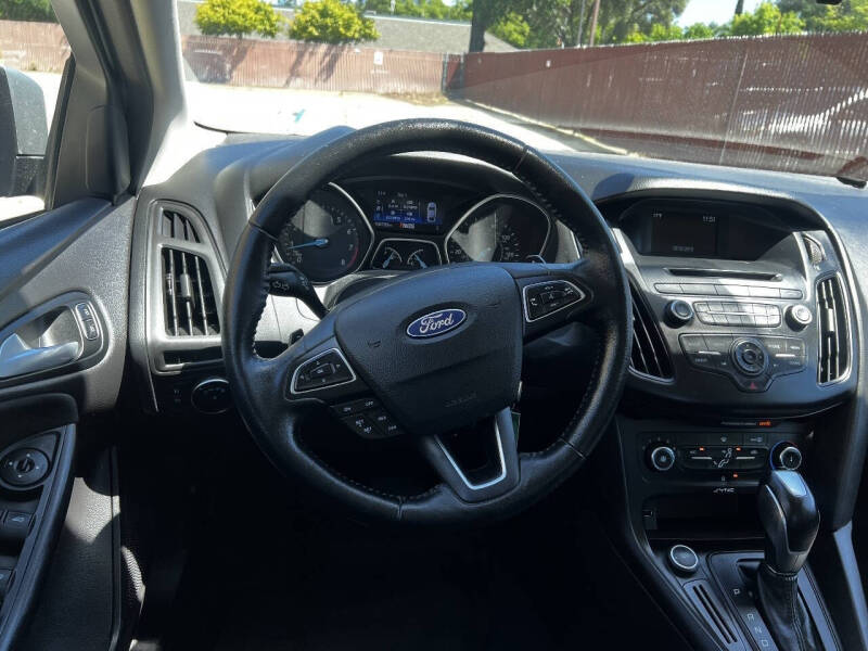 2015 Ford Focus SE
