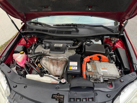 2017 Toyota Camry Hybrid LE