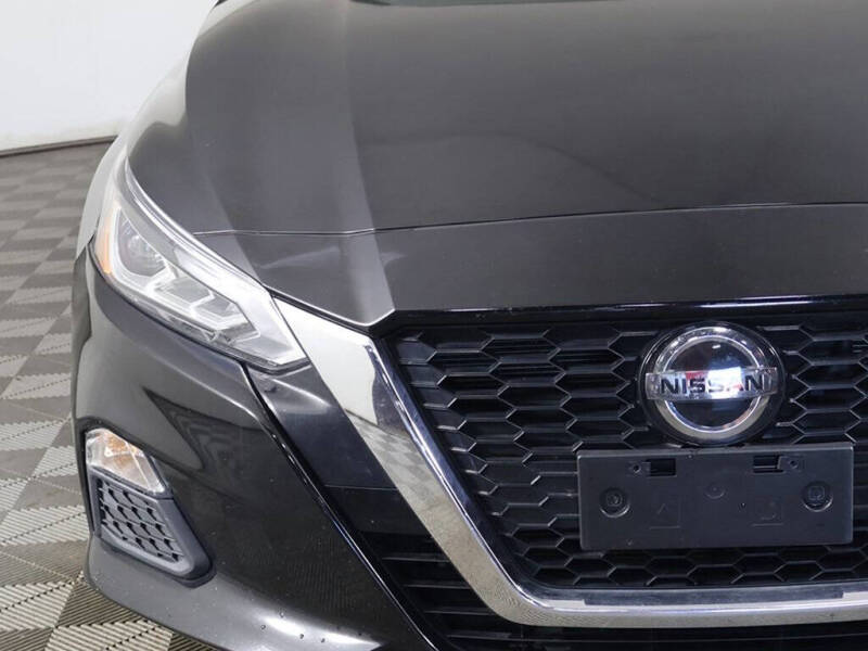 2021 Nissan Altima 2.5 SV