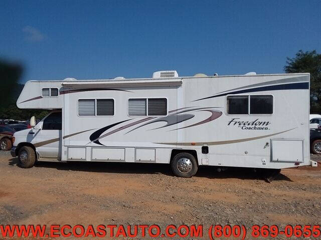 2005 Ford Econoline's photo