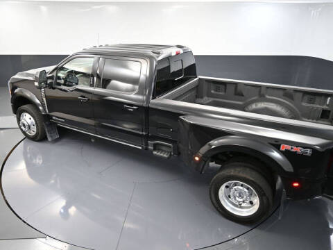 2024 Ford F-450 Super Duty Lariat