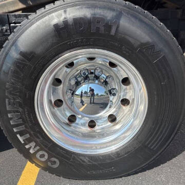 2008 Kenworth T300 asphalt patch truck