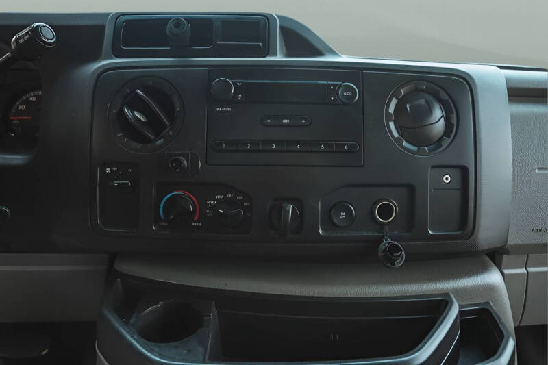 2013 Ford E-Series E-150