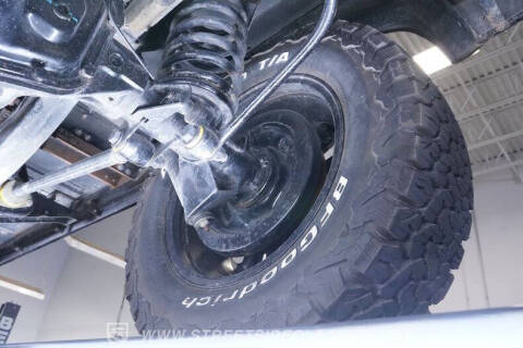 1984 Land Rover Defender