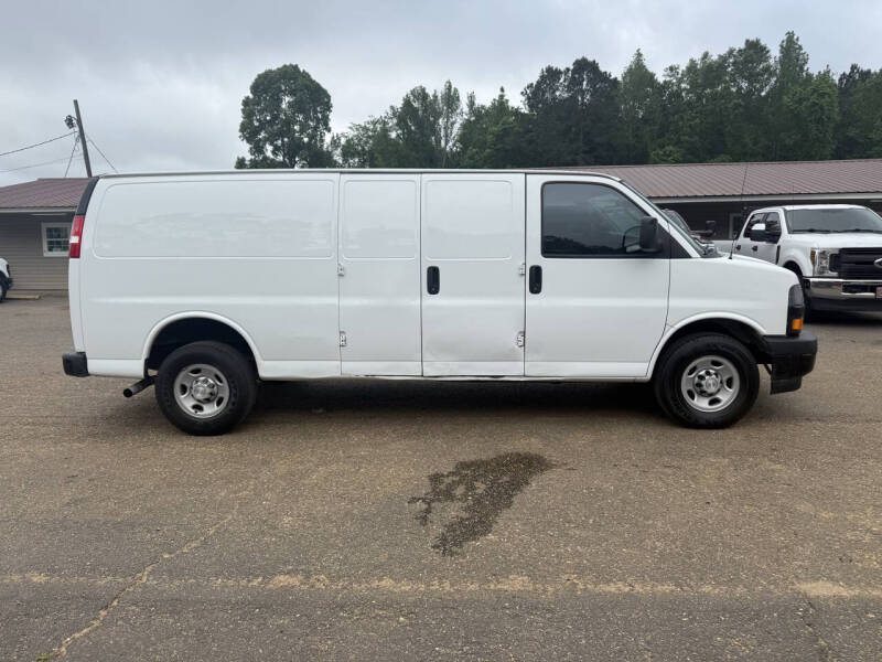2020 Chevrolet Express 2500