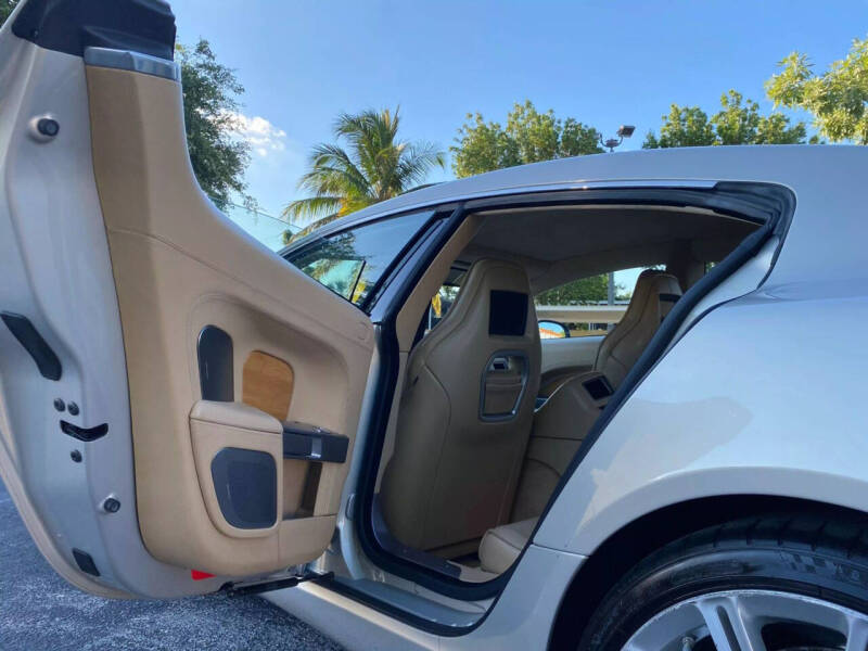 2010 Aston Martin Rapide