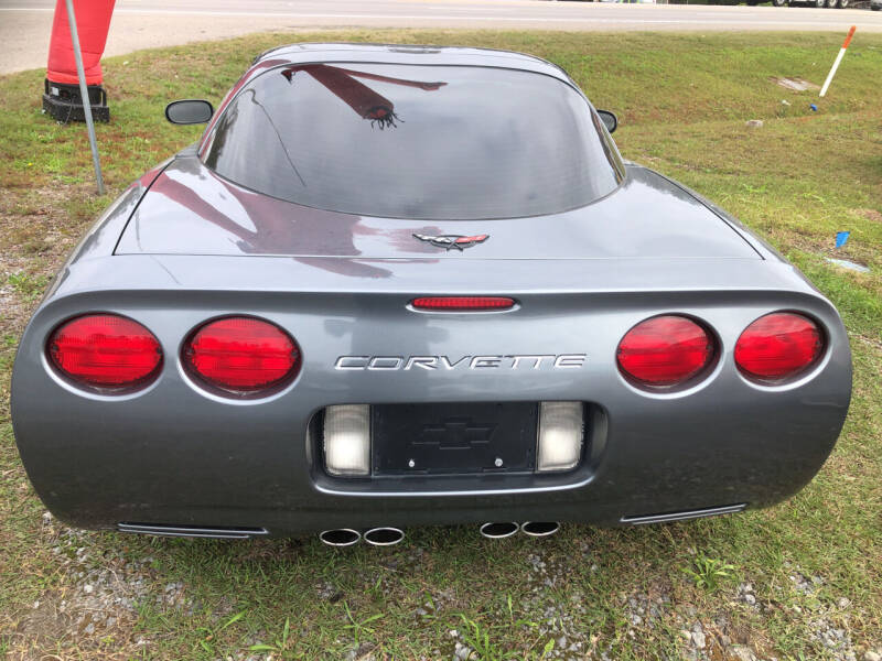 2004 Chevrolet Corvette