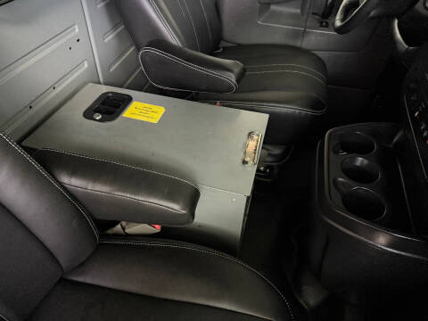 2018 Chevrolet Express 2500