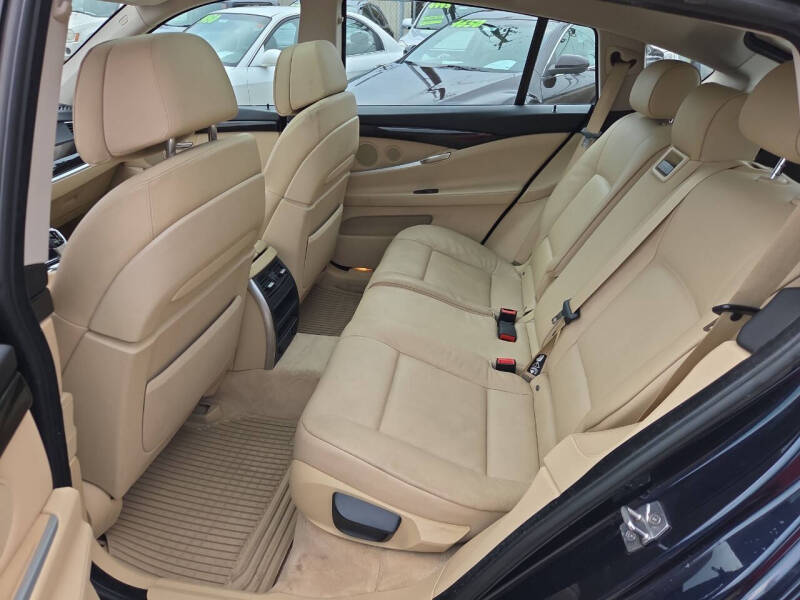 2012 BMW 5 Series 535i Gran Turismo