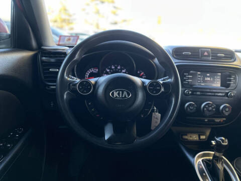 2016 Kia Soul +