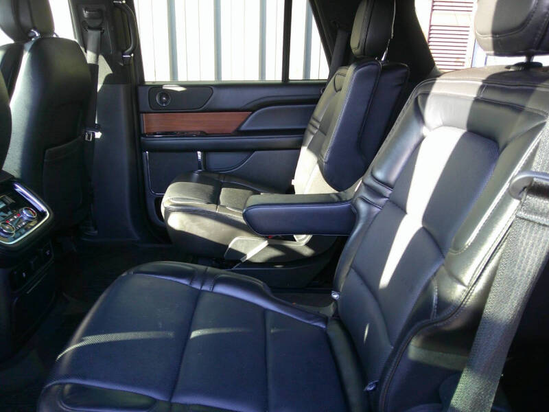 2018 Lincoln Navigator Select