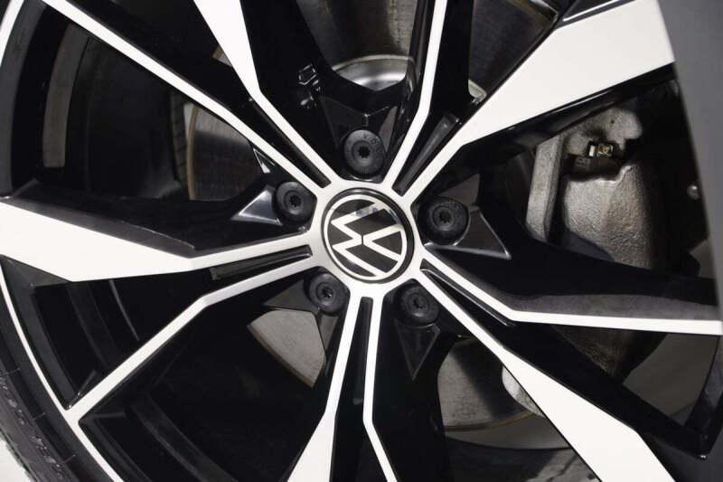 2024 Volkswagen Tiguan SEL R-Line 4Motion