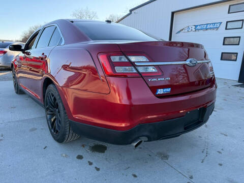 2015 Ford Taurus Limited
