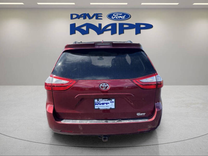 2019 Toyota Sienna