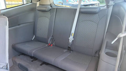 2011 Chevrolet Traverse LS