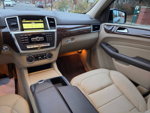 2012 Mercedes-Benz M-Class ML 350 BlueTEC