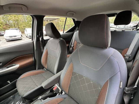 2018 Nissan Kicks SR