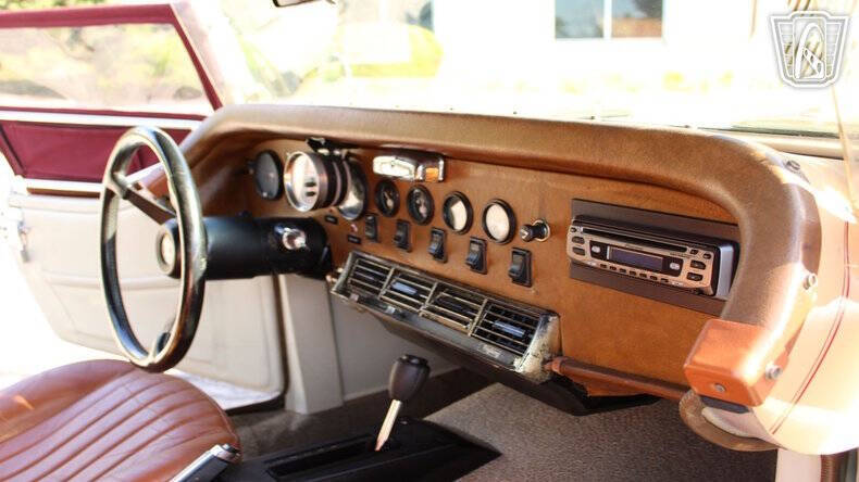 1974 Excalibur Phaeton