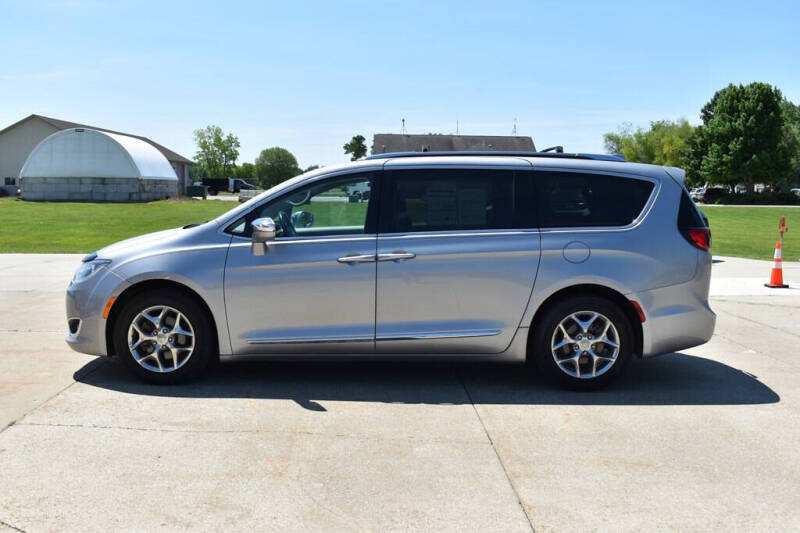 2019 Chrysler Pacifica Limited