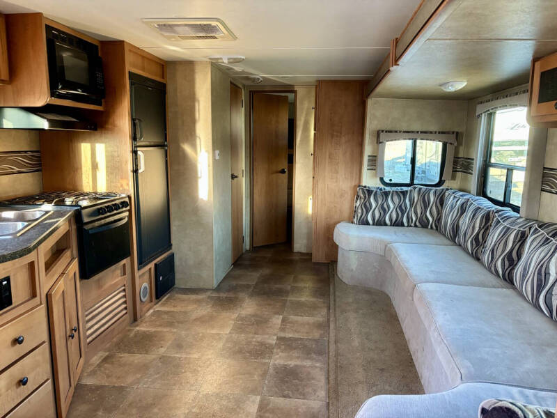 2013 Cruiser RV Shadow Cruiser 280QBS