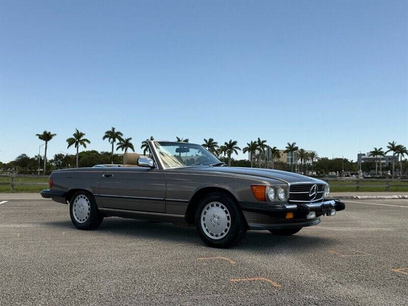 1989 Mercedes-Benz 560-Class 560 SL