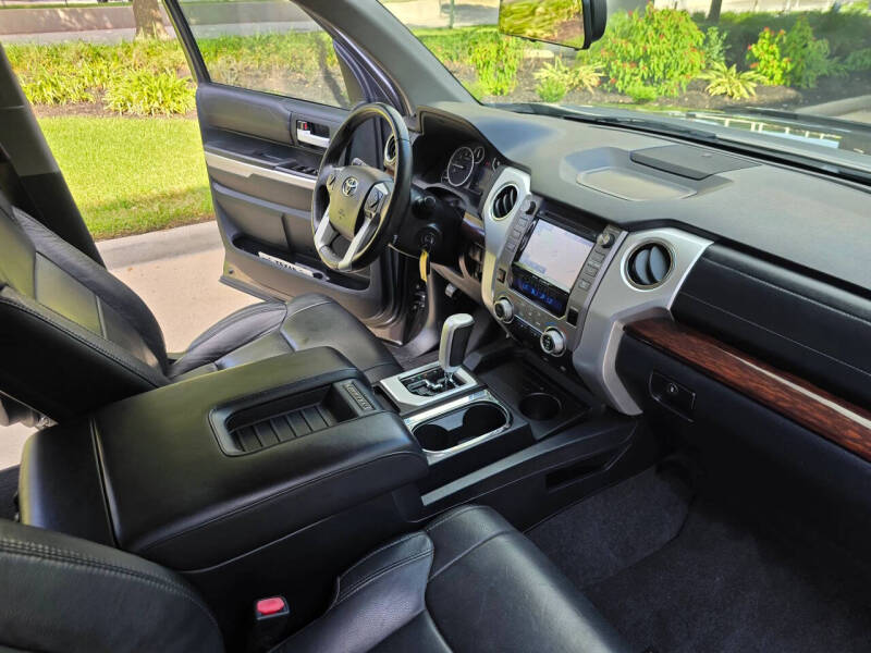 2017 Toyota Tundra Limited