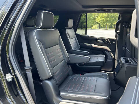 2025 GMC Yukon AT4 Ultimate